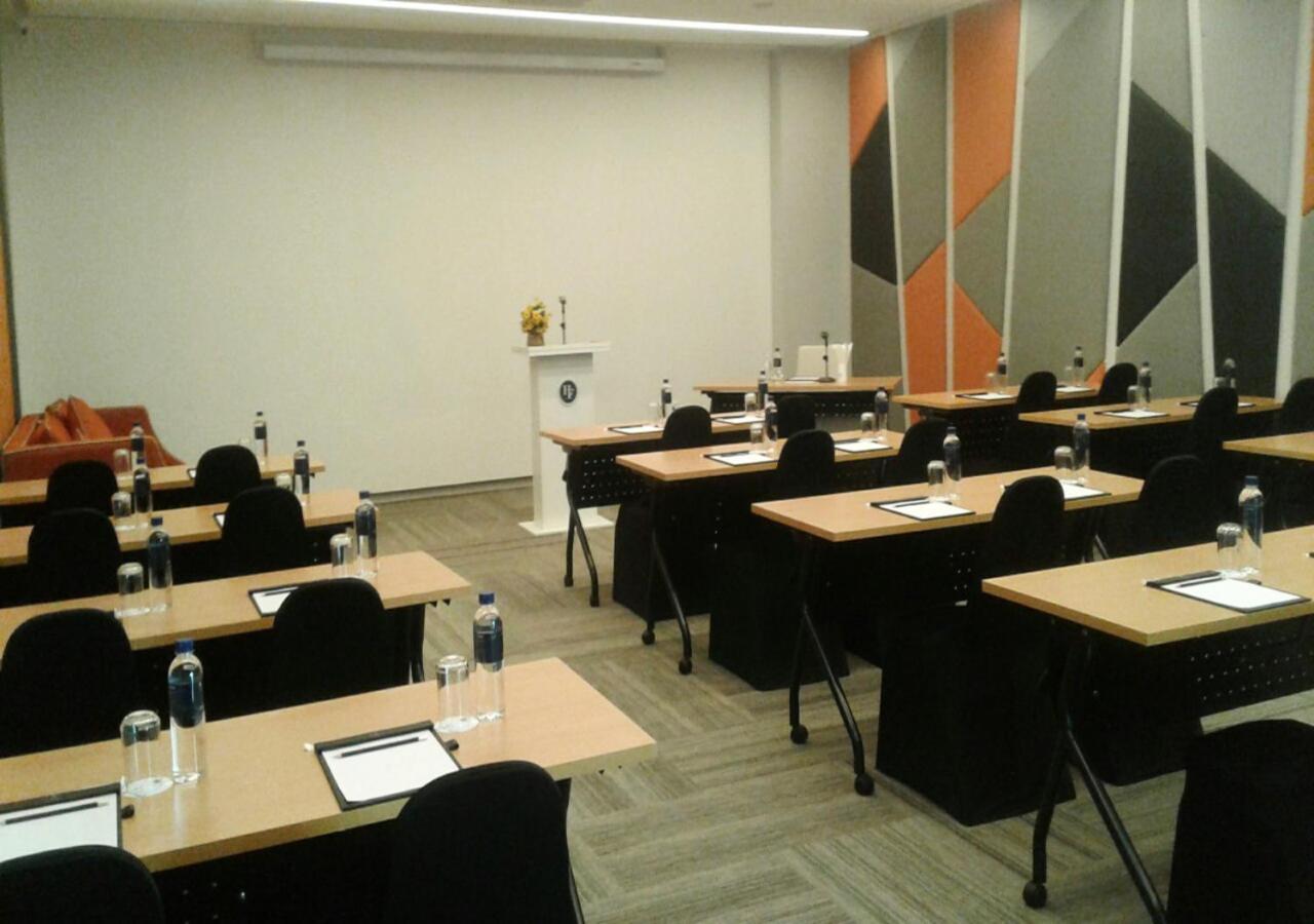 Hotel Fuse Rayong Dış mekan fotoğraf